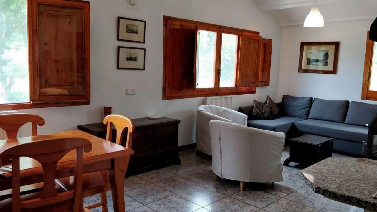 Mas El Carrer Appartement Santa Pau Buitenkant foto