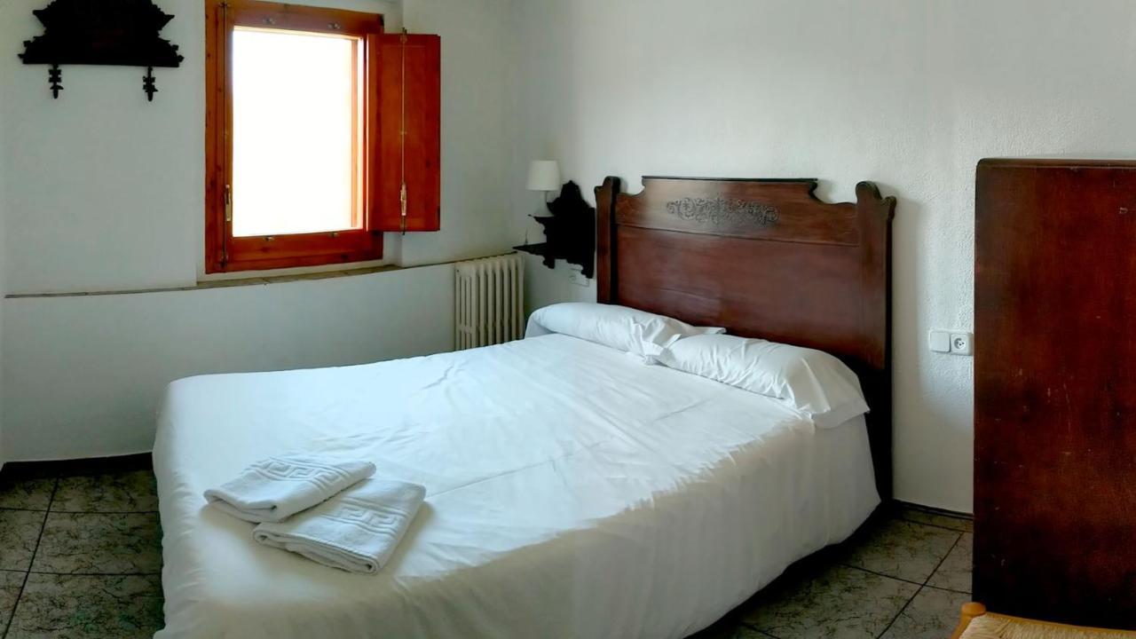 Mas El Carrer Appartement Santa Pau Buitenkant foto